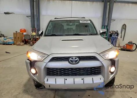 2016 Toyota 4Runner Sr5/Sr5 Premium z USA, uszkodzony, nr VIN JTEBU5JRXG5309555